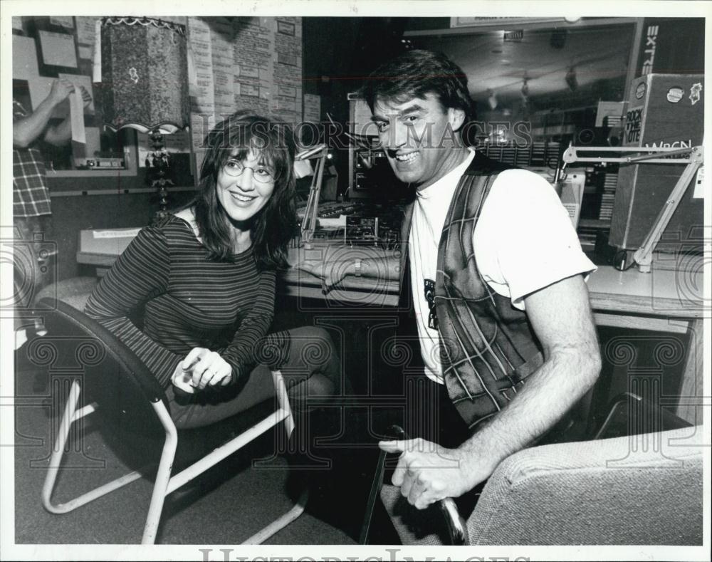1993 Press Photo Katey Sagal of "Married With Children" & DJ Mark Parentau - Historic Images