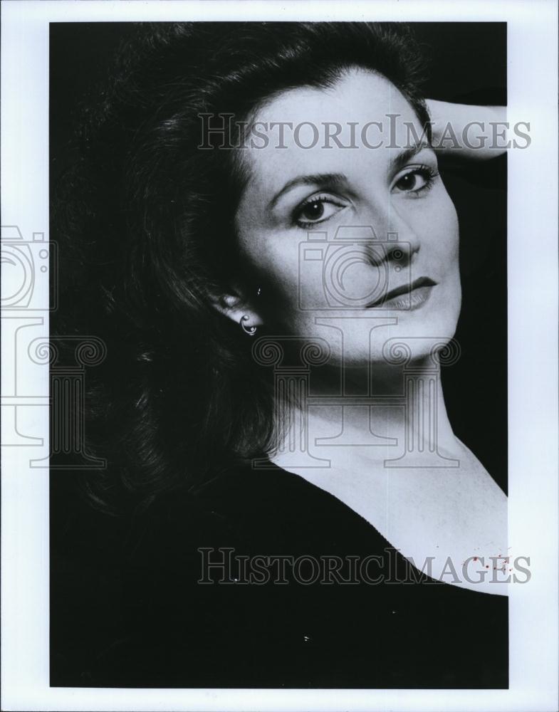 1997 Press Photo Singer, April Evans to perform - RSL94339 - Historic Images