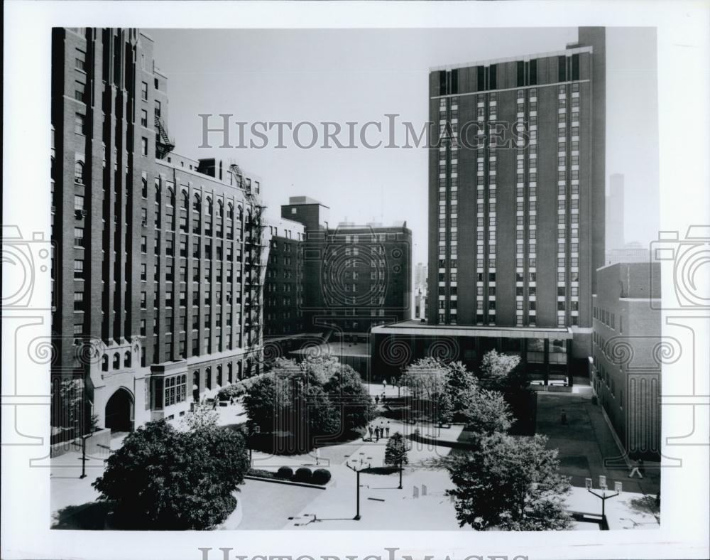 1986 Press Photo Chicago Campus, Bible Institute, DL Moody, Evangelist - Historic Images