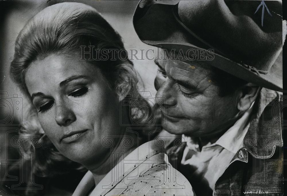 1969 Press Photo Nancy Olson, Glenn Ford "Smith" - RSL90023 - Historic Images