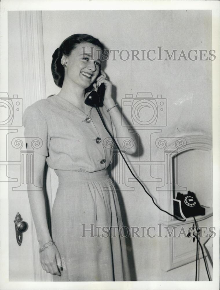 1944 Press Photo Ethel Du Pont Roosevelt Jr  daughter in law of President - Historic Images