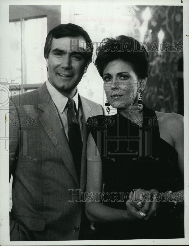 1985 Press Photo Actor John McCook &amp; Joanna Cassidy in &quot;Code Name: Foxfire&quot; - Historic Images