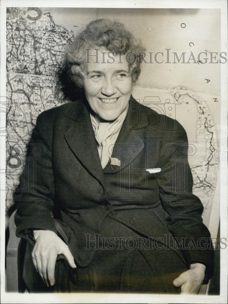 1943 Press Photo Mary Ward named Women&#39;s Defense Corps Dir by JW Farley - Historic Images