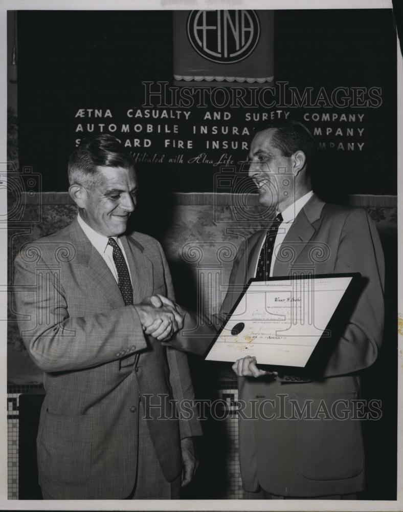 1954 Press Photo Marcus G Beebe Windsor H Beebe Boston Insurance Agency - Historic Images