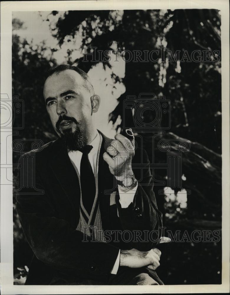 1961 Press Photo ProfFallon Evens,author of the novel &quot;The Trouble with Turlow&quot; - Historic Images