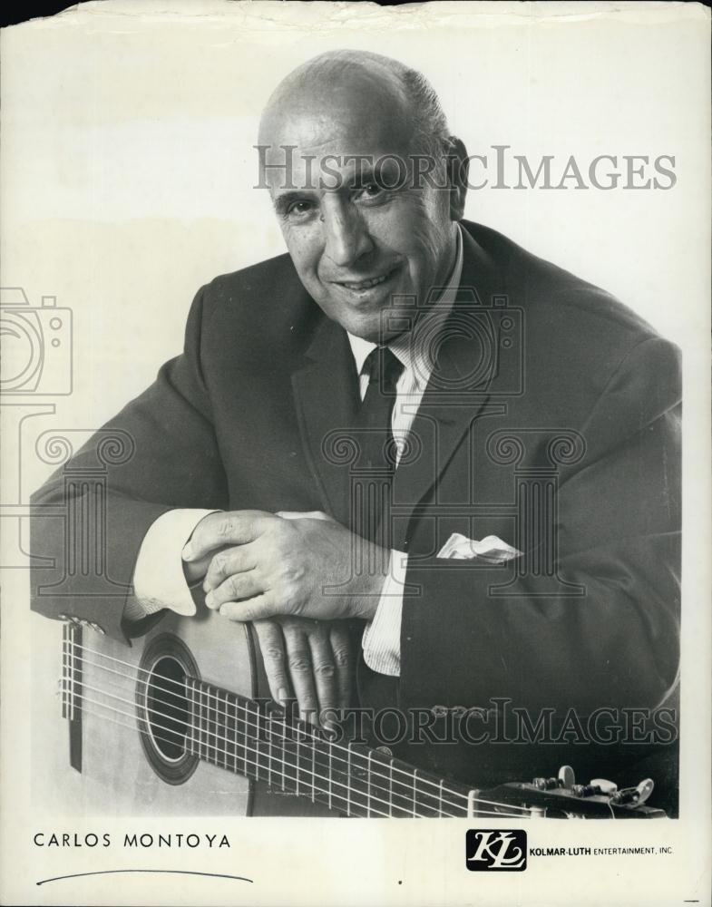 1975 Press Photo Guitarist Carlos Montoya - RSL63895 - Historic Images