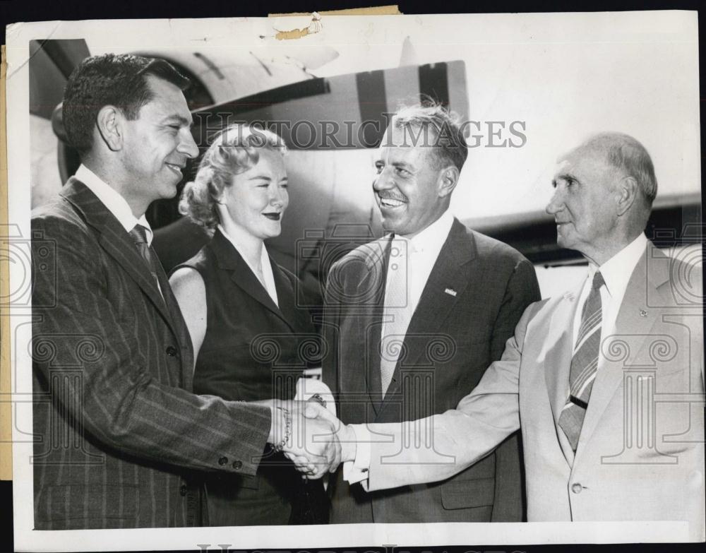1955 Press Photo Actor Jack Webb, wife, Boston comm T Sullivan & Jack Brown - Historic Images