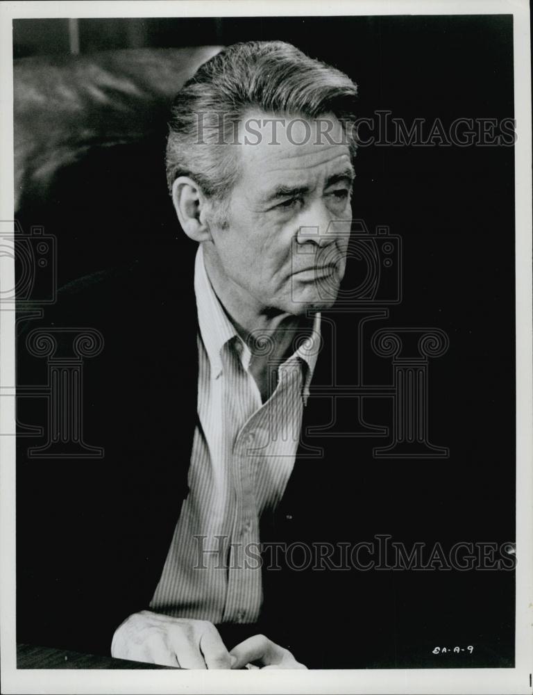 1975 Press Photo Actor Robert Ryan in &quot;Executive Action&quot; - RSL58969 - Historic Images