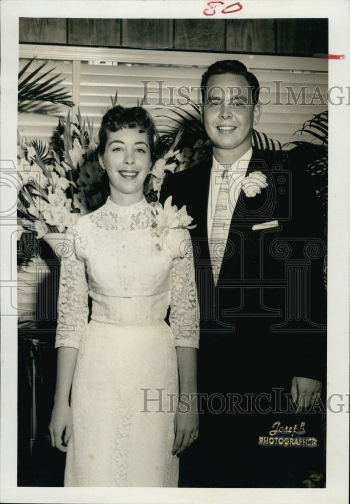 1957 Press Photo Mr and Mrs Fred Carlton Miller Jr - RSL64443 - Historic Images