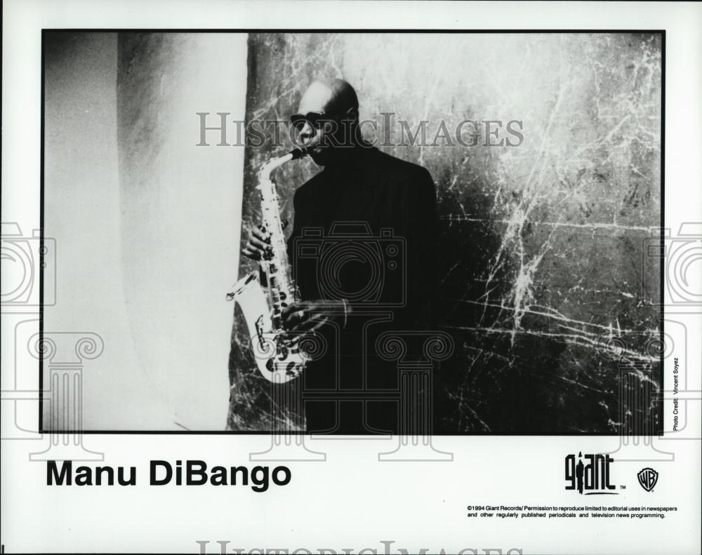 1994 Press Photo Musician, Manu DiBango on Giant music label - RSL07039 - Historic Images