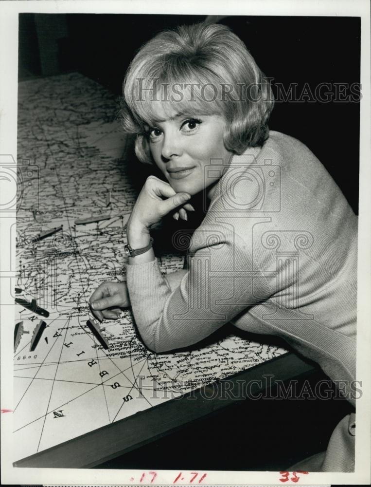 1966 Press Photo Actress Christine Carere In &quot;Blue Light&#39; - RSL61625 - Historic Images