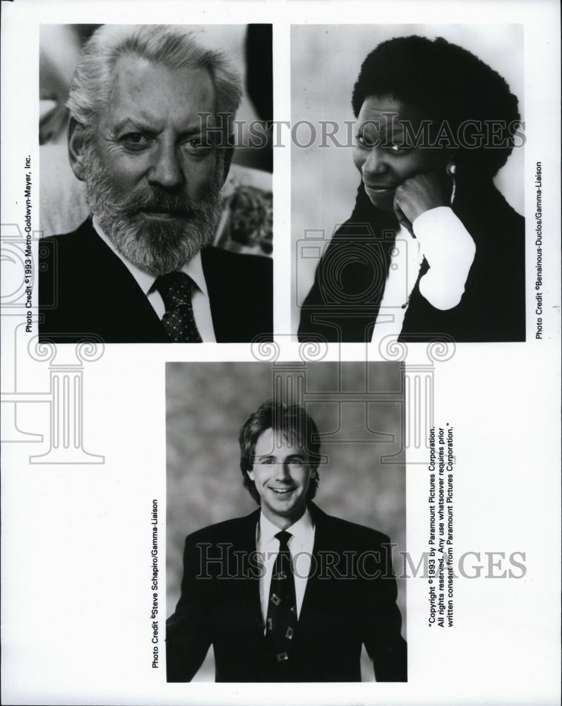 2000 Press Photo Dana Carvey Donald Sutherland Entertainment Tonight - RSL84325 - Historic Images