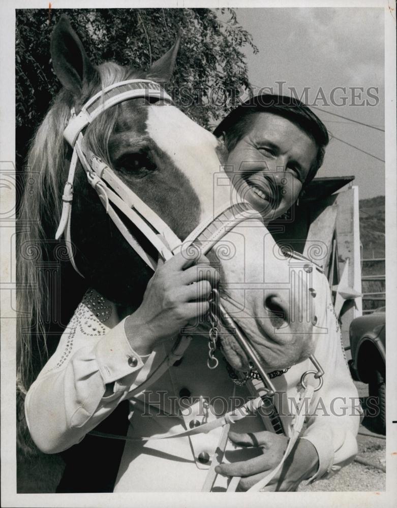 Press Photo Den Weisen &quot;Cycle of Life&quot; - RSL62007 - Historic Images