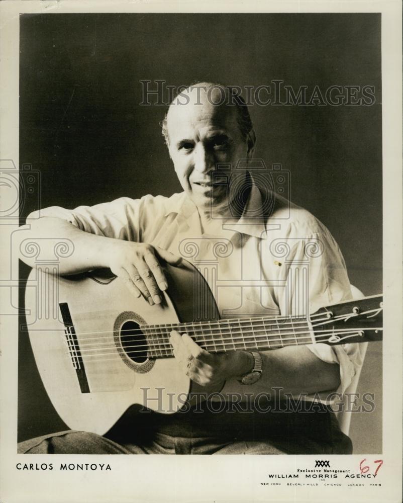 1961 Press Photo Guitarist Carlos Montoya - RSL63899 - Historic Images