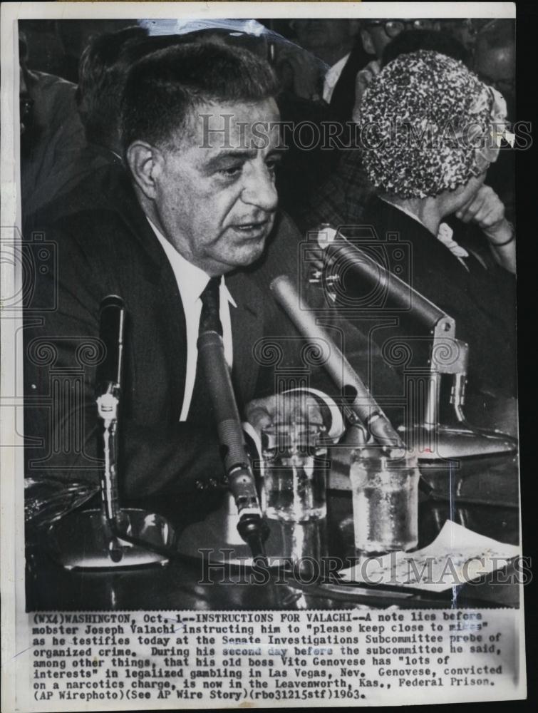 1963 Press Photo Mobster Joseph Valachi Testifying Senate Hearings - RSL46263 - Historic Images