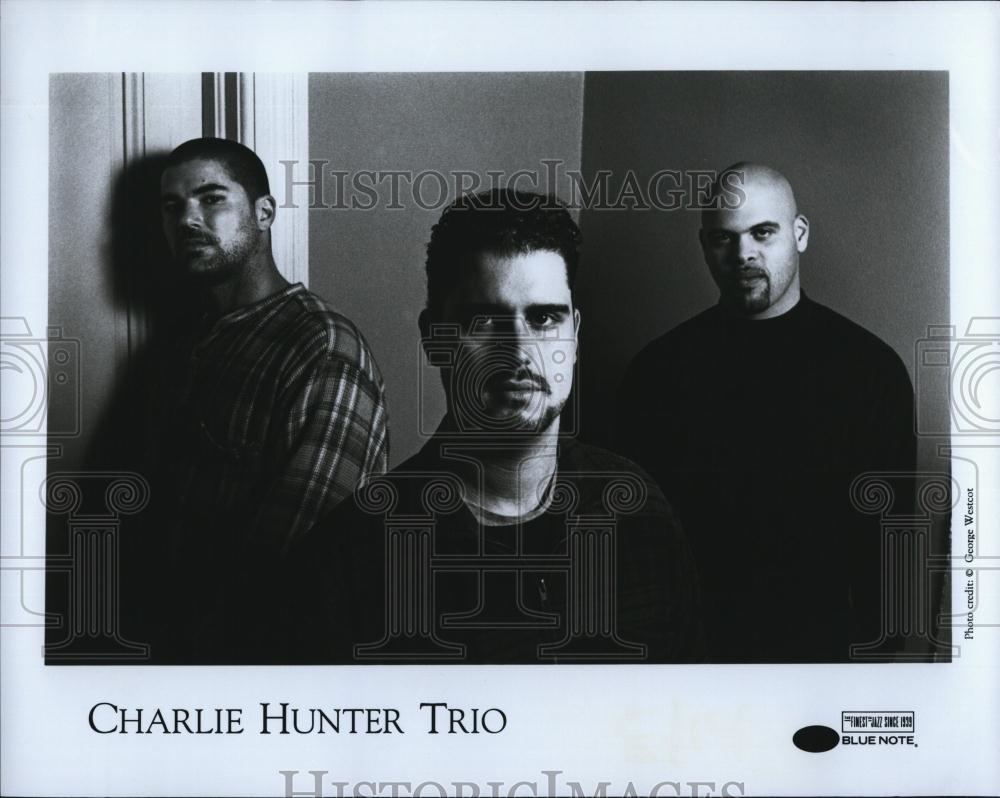 1995 Press Photo Jazz musicians Charlie Hunter Trio on Blue Note label - Historic Images