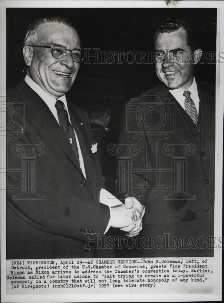 1957 Press Photo Chamber of Commerce Chairman John Coleman with VP Richard Nixon - Historic Images