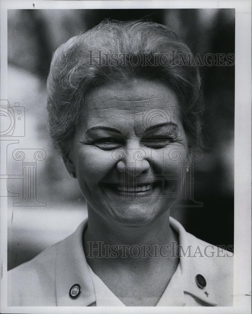 1982 Press Photo Charlene Kent, recipe winner for French Onion Scallop - Historic Images