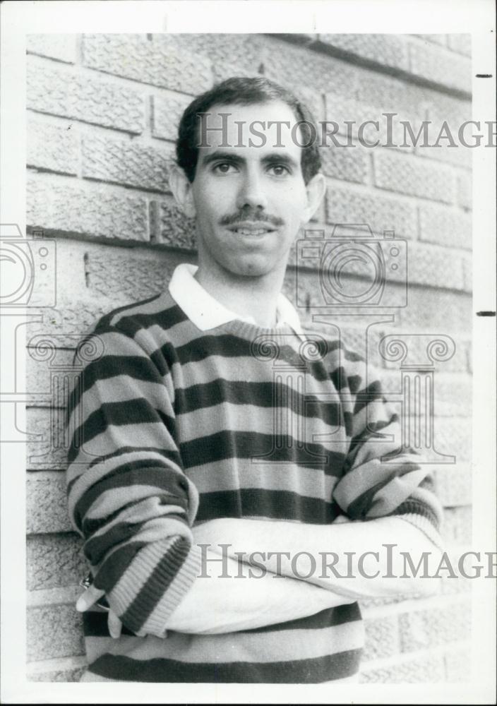 1985 Press Photo Director-Entertainer Ric Castillo - RSL59737 - Historic Images