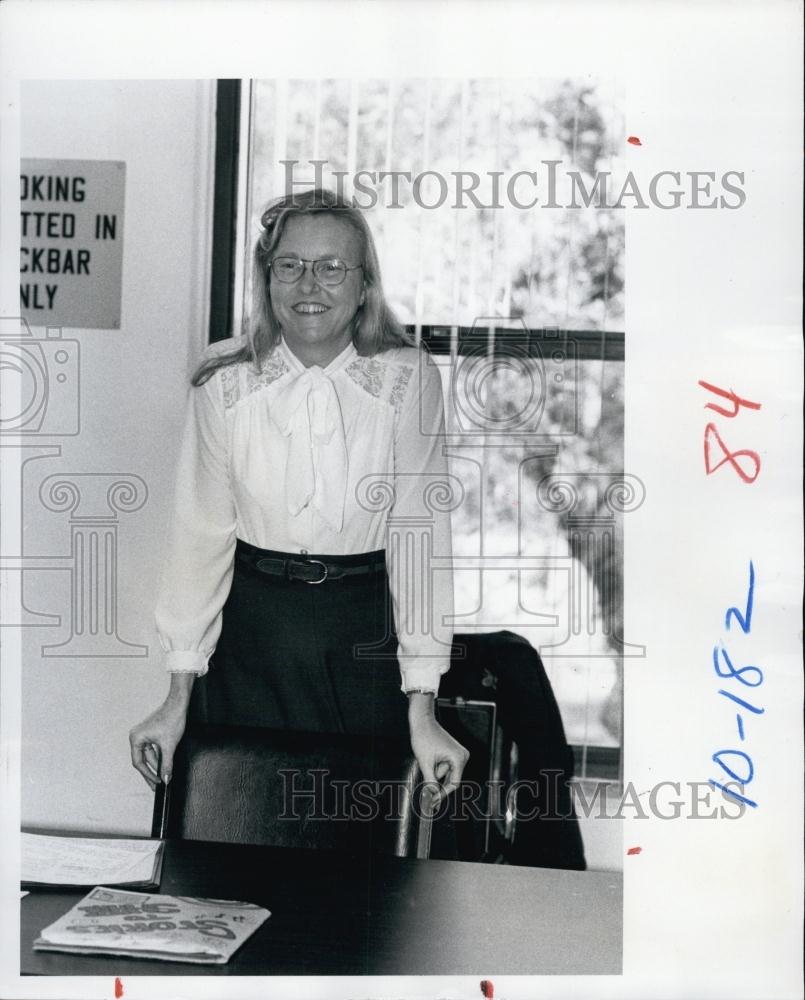 1983 Press Photo Marcia Davis, Personal Life History Classes - RSL64567 - Historic Images