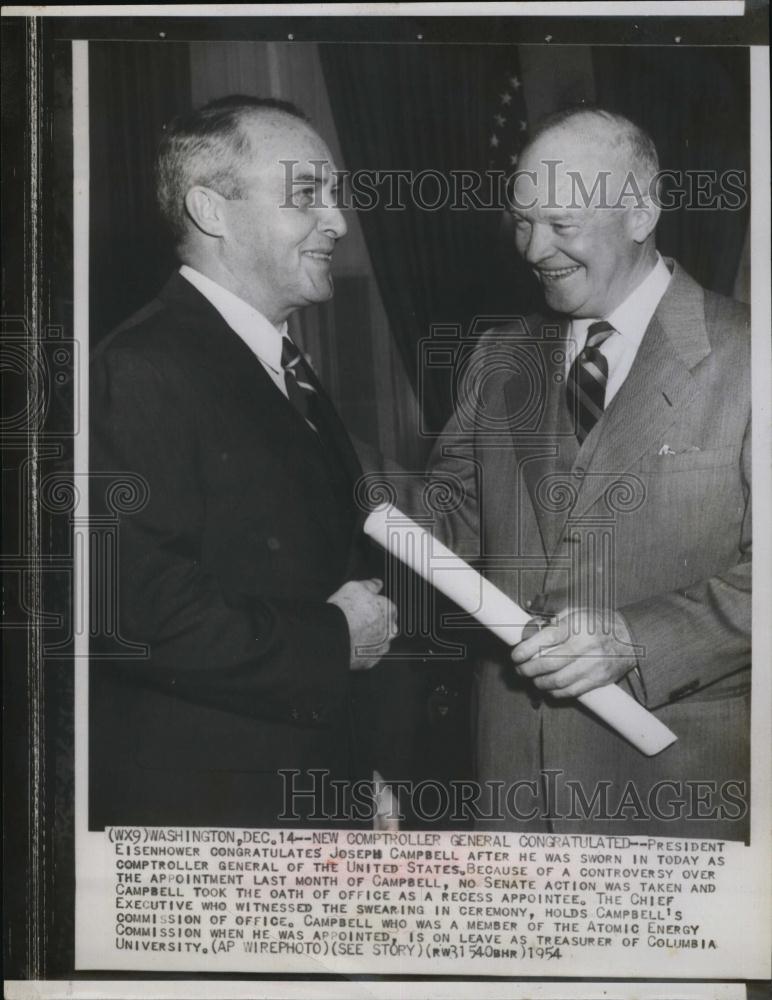 1954 Press Photo President Eisenhower &amp; Joseph Campbell Comptroller General US - Historic Images