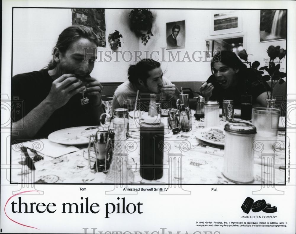 1995 Press Photo Musicians Band Three Mile Pilot Tom Armisted Burwell Smith IV P - Historic Images