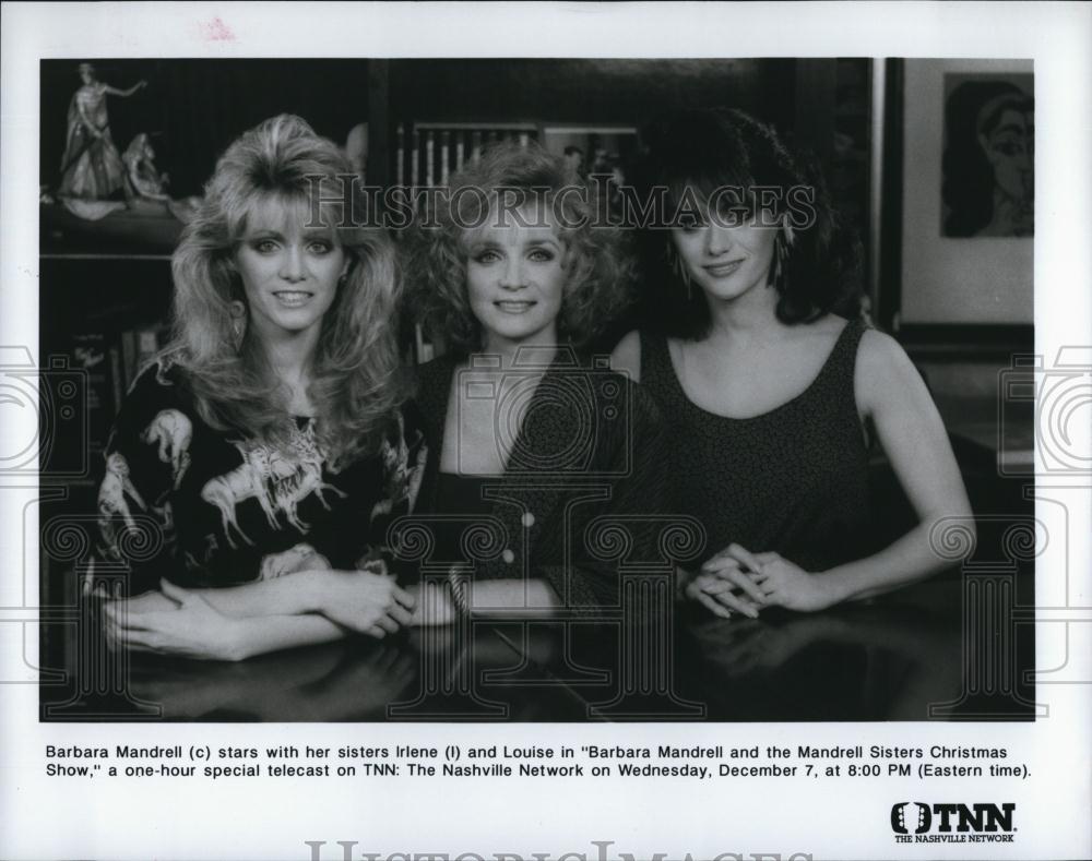 2003 Press Photo Barbara Mandrell and the Mandrell sisters Christmas Show - Historic Images
