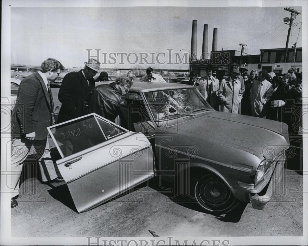 1977 Press Photo Jury members in trial of men beating Richard Poleet - RSL86627 - Historic Images