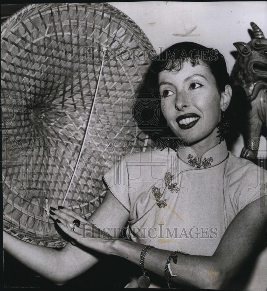 1957 Press Photo Actress Nancy Burtelsen Masseroni - RSL79695 - Historic Images