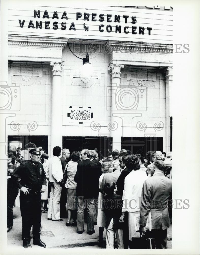 1952 Press Photo Actress Vanessa Redgrave in Concert - RSL01353 - Historic Images