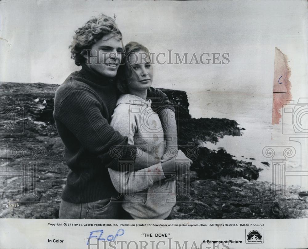 1974 Press Photo Joseph Bottoms, Deborah Raffin "The Dove" - RSL87305 - Historic Images