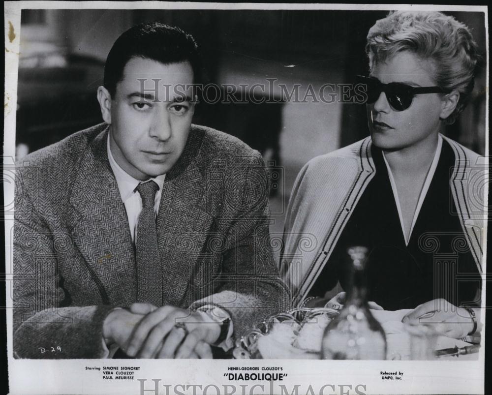 1956 Press Photo Paul Meurisse and Simone Signoret in "Diabolique" - RSL84861 - Historic Images