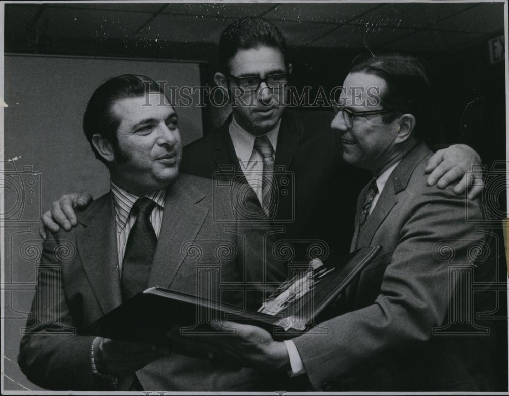 1970 Press Photo ACDencker, Sid Weiner &amp; Don Rodman Ford Division Dealers - Historic Images