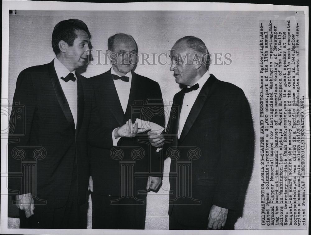 1961 Press Photo Columnist James Marlow received check of the Clapper Award - Historic Images