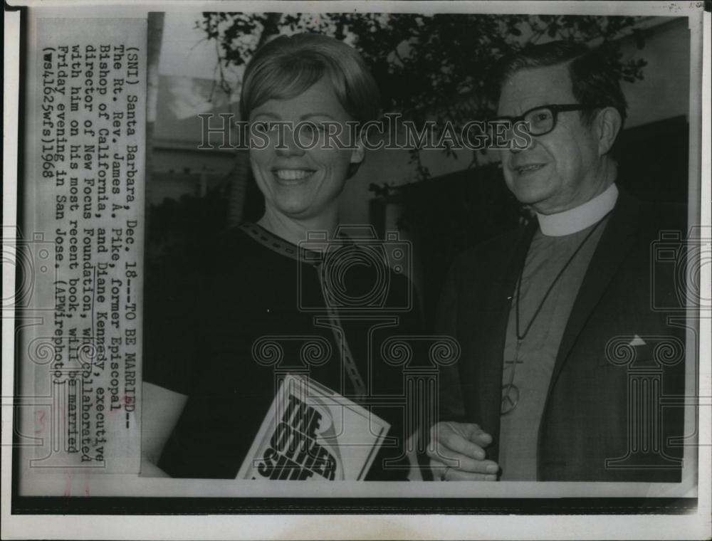 1968 Press Photo Rt Rev James A Pike Diane Kennedy Married - RSL95761 - Historic Images