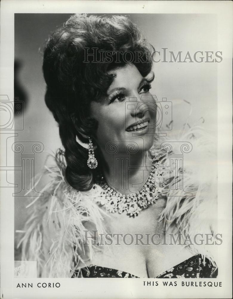 1976 Press Photo Ann Corio This Was Burlesque Stars Strips Forever Chateau - Historic Images