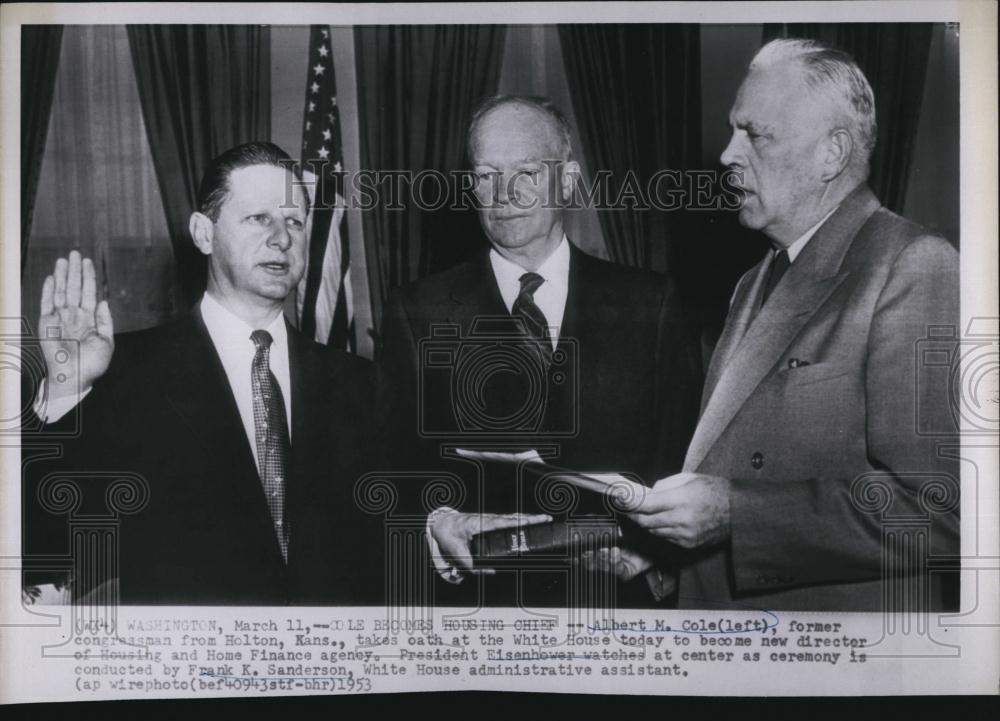 1953 Press Photo Albert Cole oath director Housing Home Finance President - Historic Images