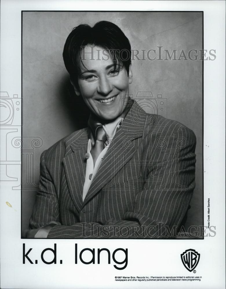 2001 Press Photo Musician Singer Recording Artist KD Lang - RSL44661 - Historic Images