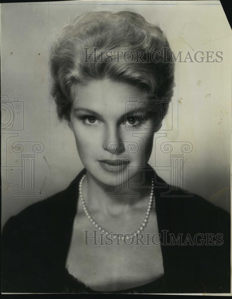 1965 Press Photo Betsy Palmer, Roar Like a Dove&quot; - RSL46525 - Historic Images