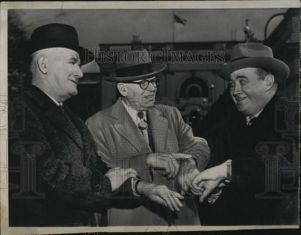 1949 Press Photo Mayor John Devane, Walter E Miller, Governor Paul Dever - Historic Images