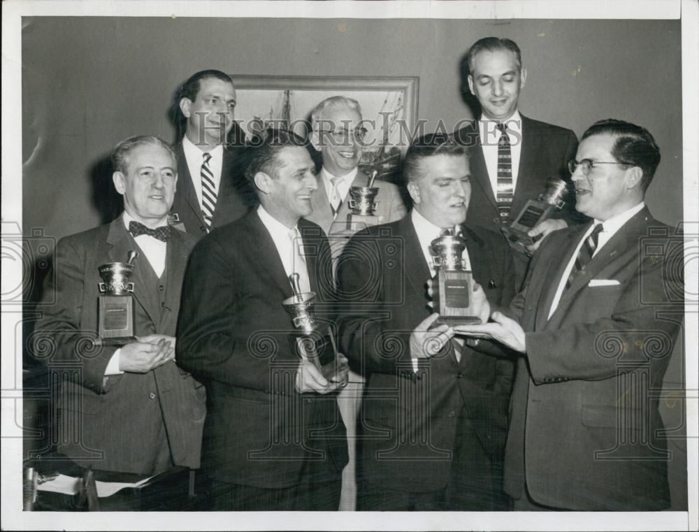 1957 Press Photo Liggett Retail Drug Store Managers Solomon Hamilton King Soper - Historic Images