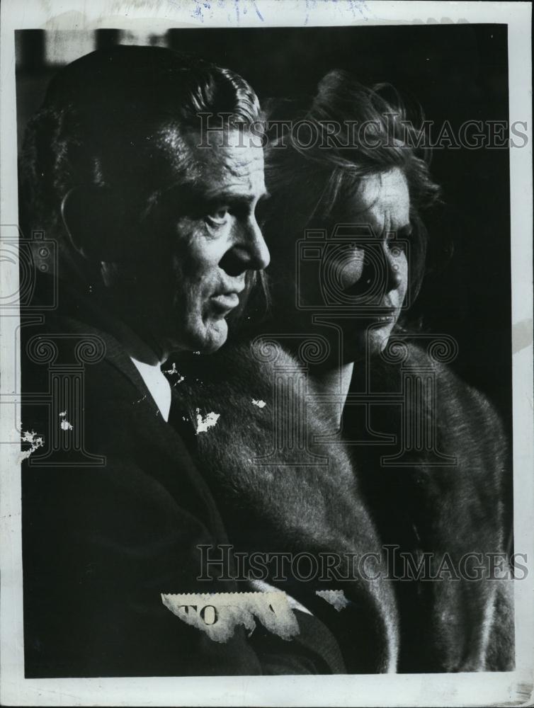 1971 Press Photo Dana Andrews, Anne Francis &quot;Brainstorm&quot; - RSL47349 - Historic Images