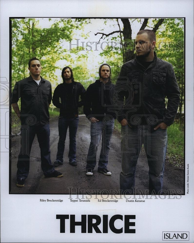 2005 Press Photo Dustin Kensrue and members of the band Thrice - RSL81997 - Historic Images