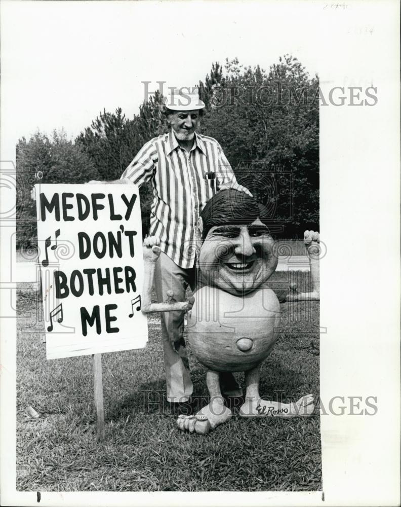 1981 Press Photo Artist Chuck Russo - RSL61381 - Historic Images