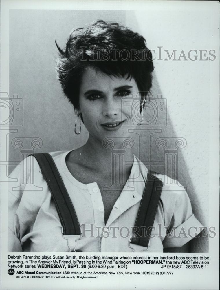 1987 Press Photo Actress Debrah Farentino As Susan Smith In "Hooperman" - Historic Images