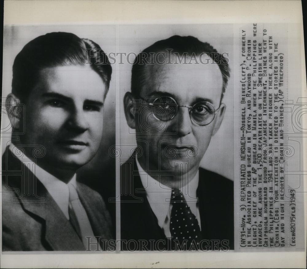 1943 Press Photo Russell Brines of Associated Press Raymond Cronin - RSL88879 - Historic Images