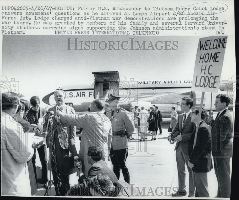 1967 Press Photo Us Amb to Vietnam Henry Cabot Lodge - RSL05583 - Historic Images