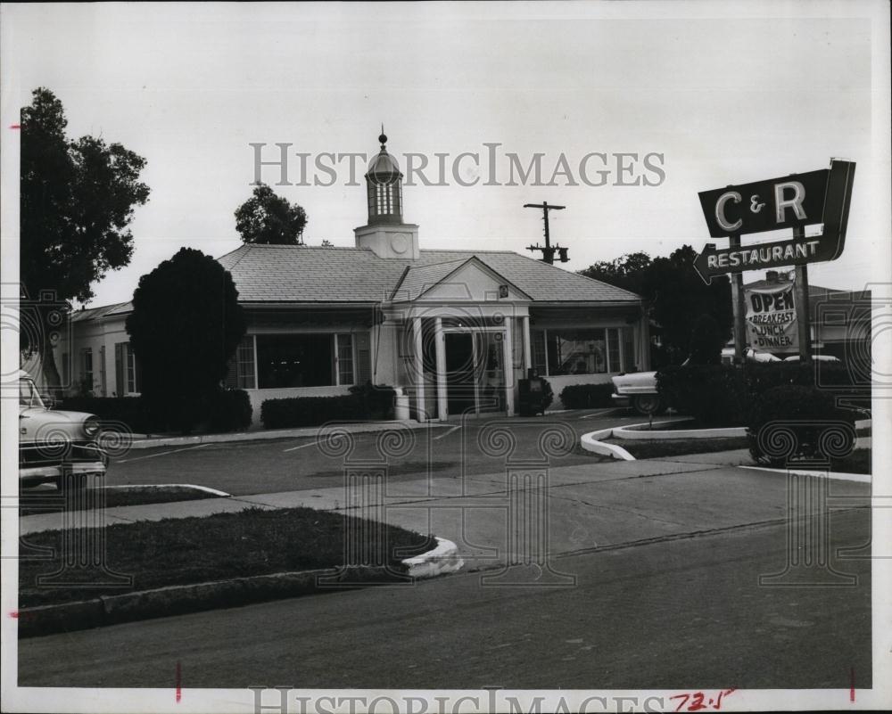 1966 Press Photo exterior of C &amp; R Restaurant in St Petersburg, FL - RSL99585 - Historic Images