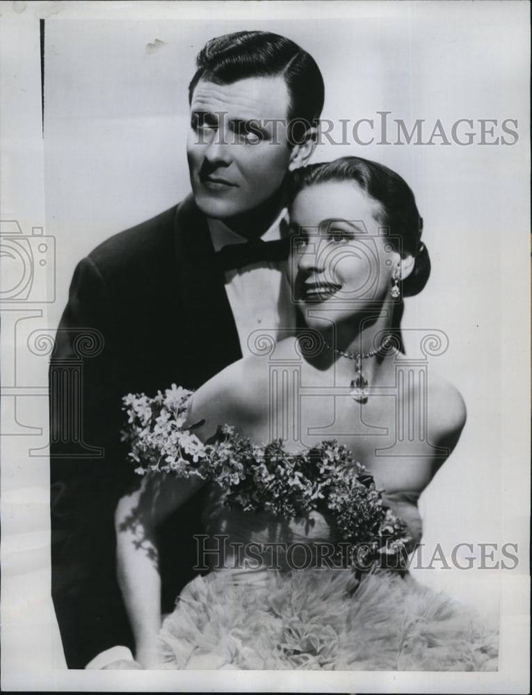 1953 Press Photo Actress Ann Jefferys &amp; Husband/Actor Robert Hart Sterling - Historic Images