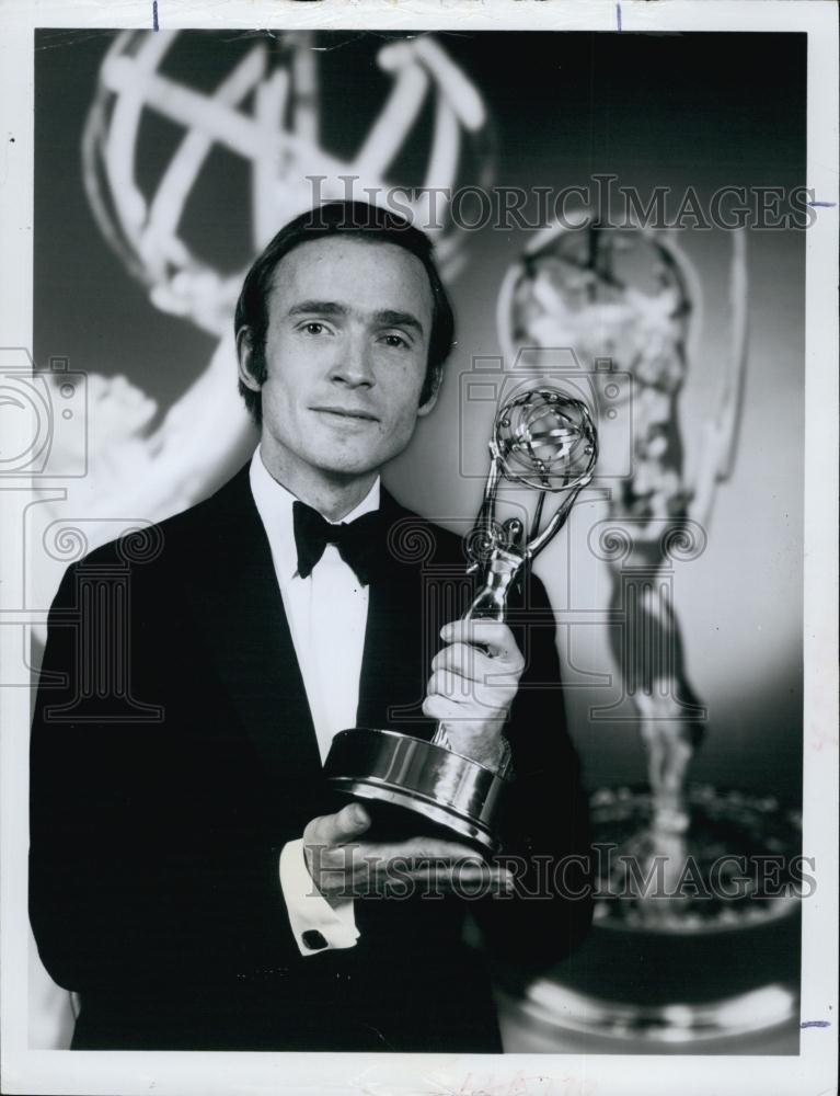 1970 Press Photo Actor Dick Cavett At 22nd Annual TV Awards - RSL59241 - Historic Images